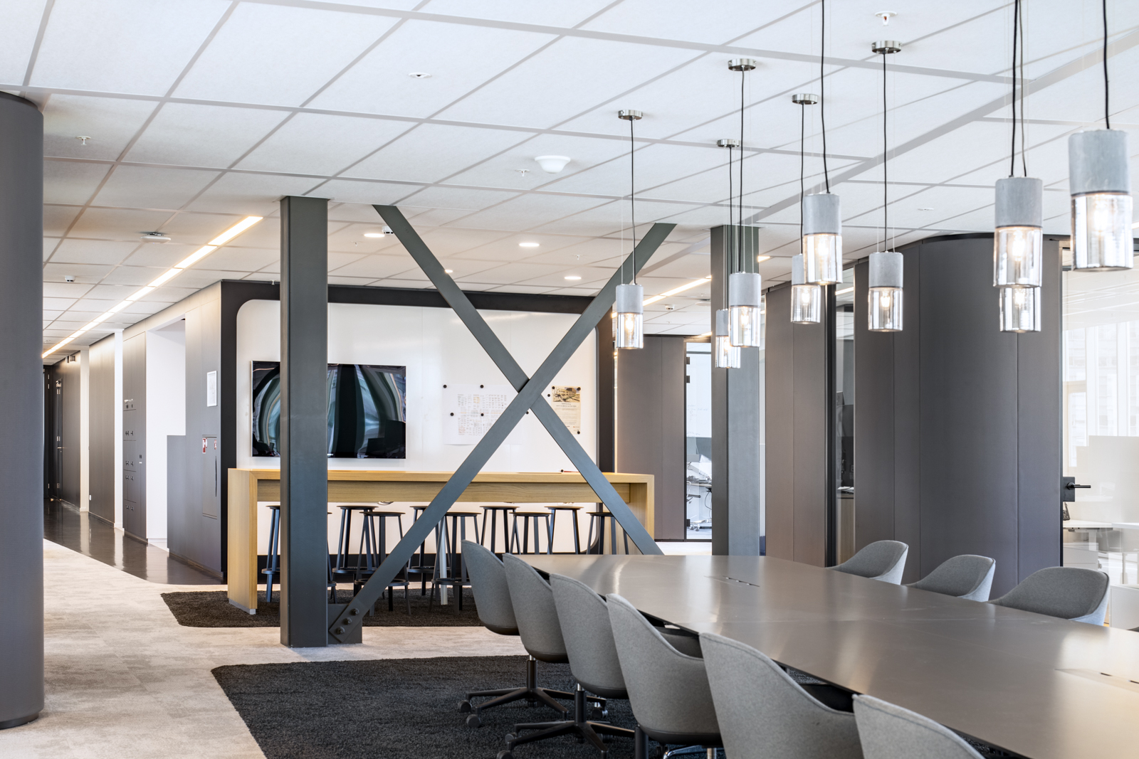 https://www.heyligersarchitects.nl/wp-content/uploads/2021/10/Heyligers_Amsterdam_interieur_kantoor_Sony_Hoofddorp_WoutervanderSar_19041300-18-1.jpg