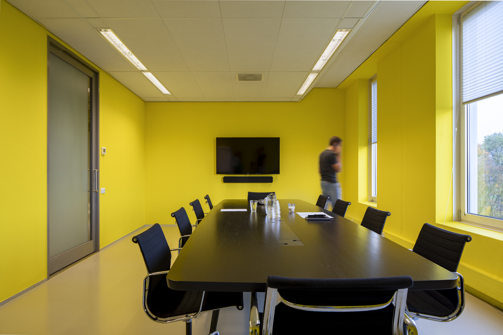 https://www.heyligersarchitects.nl/wp-content/uploads/2021/10/Heyligers_interieur_kantoor_office_interior_DDB_Unlimited_Amstelveen_WoutervanderSar_06.jpg