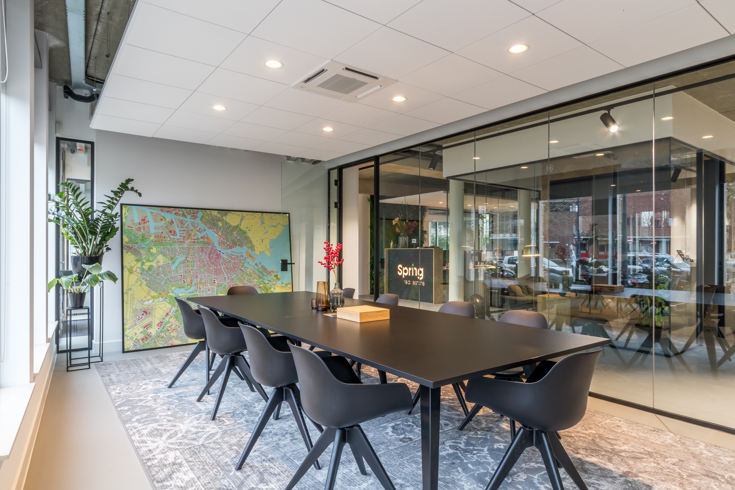 https://www.heyligersarchitects.nl/wp-content/uploads/2021/10/Heyligers_interieur_office_SpringRealEstate-40.jpeg