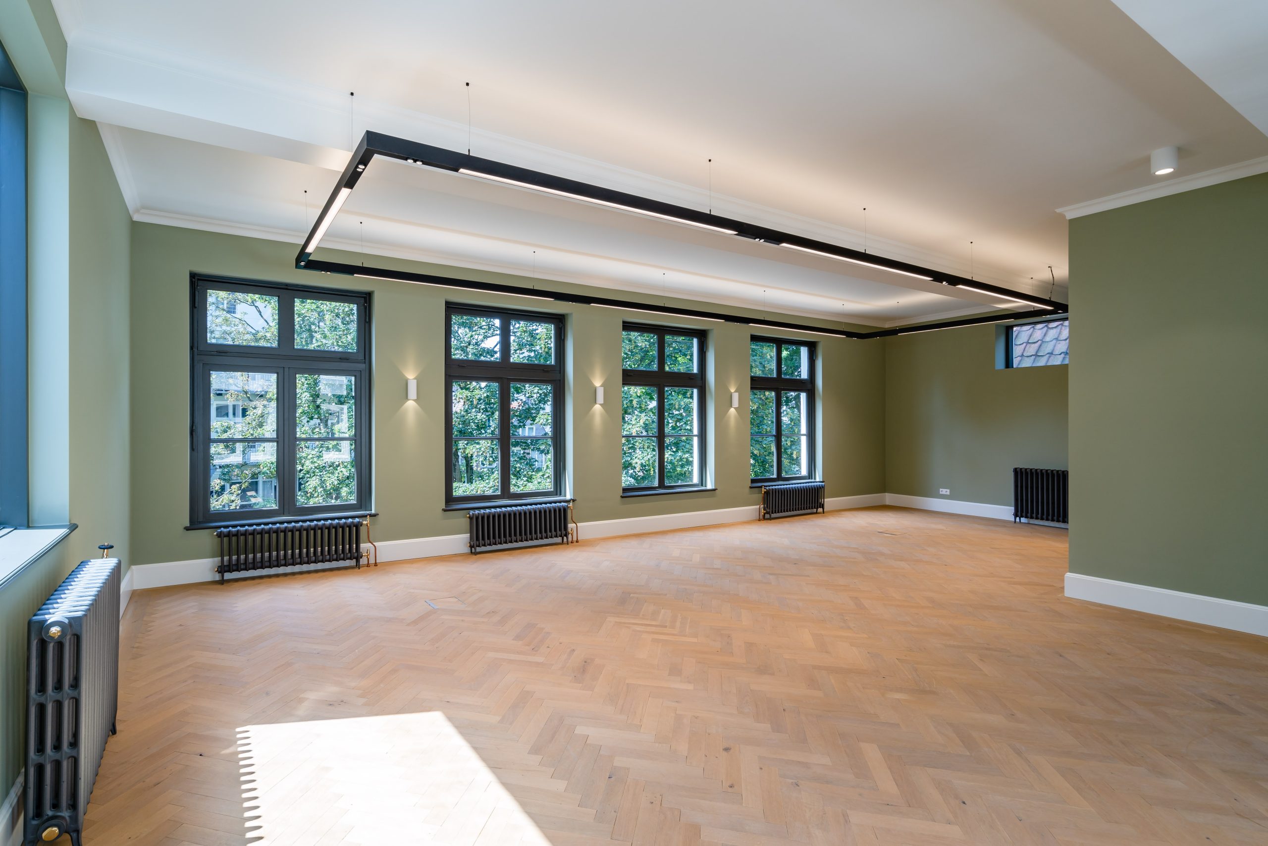 https://www.heyligersarchitects.nl/wp-content/uploads/2021/10/heyligers__herengracht_monumentaal_grachtenpand_amsterdam_interieur462-scaled.jpg