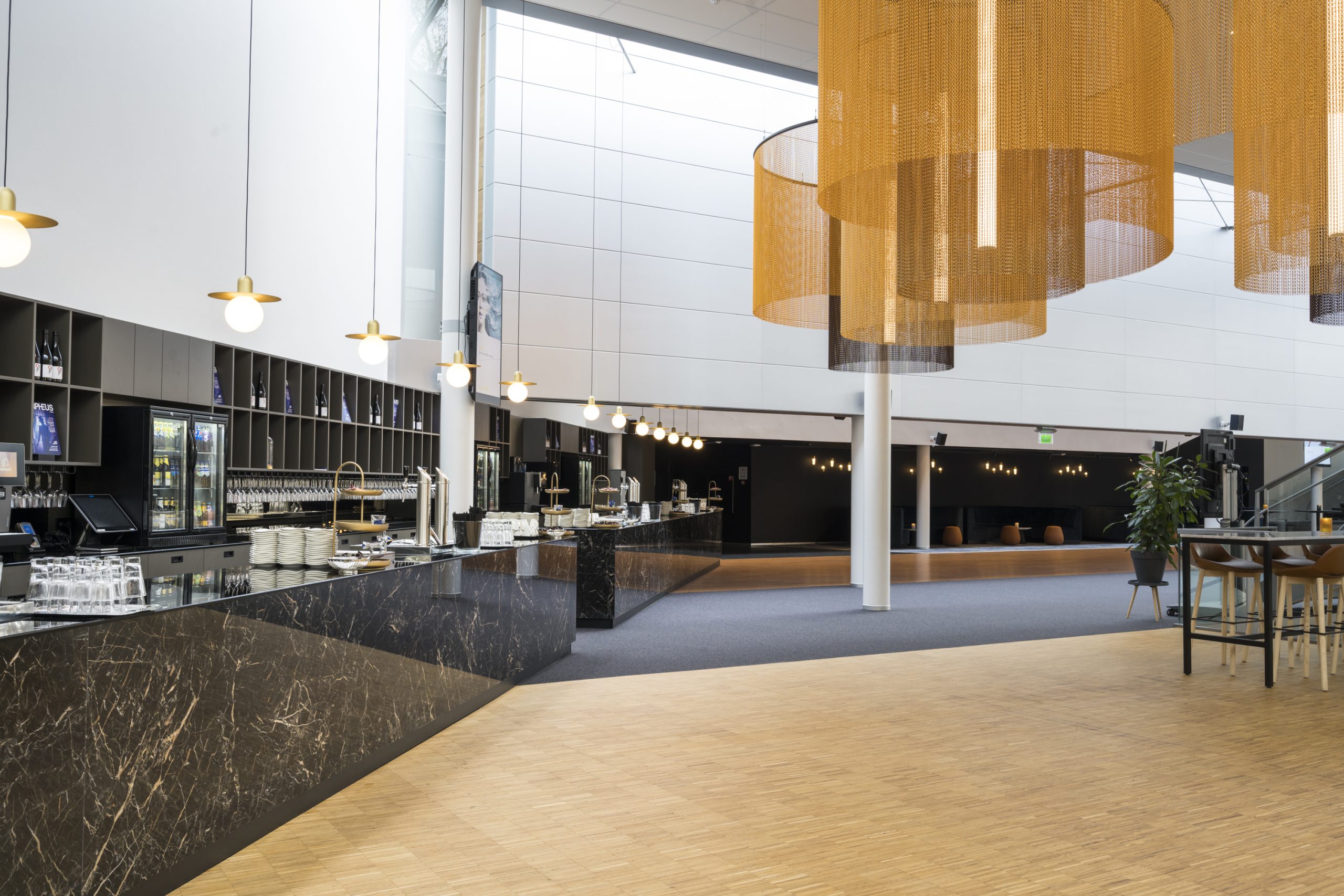 https://www.heyligersarchitects.nl/wp-content/uploads/2022/11/ORPH01_LowRes19_Orpheus-Nieuwe-Foyer-Credits-Sven-Scholten-LR-19-scaled.jpg