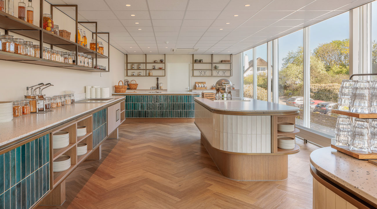 https://www.heyligersarchitects.nl/wp-content/uploads/2026/05/WoutervanderSar_26050100-13-LRwarmerBIJGESNEDEN.jpg