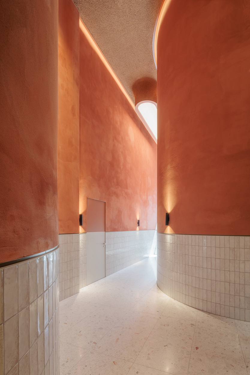 https://www.heyligersarchitects.nl/wp-content/uploads/2026/09/01_SHA02_Low-Res_WoutervanderSar_26070800-11-LR.jpg