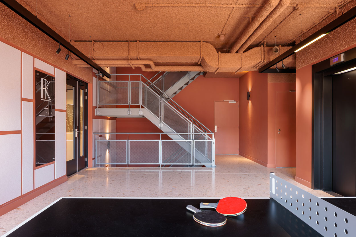 https://www.heyligersarchitects.nl/wp-content/uploads/2026/09/11_SHA02_Low-Res_WoutervanderSar_26070800-19-LR-1.jpg